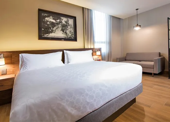Staybridge Suites - Guadalajara Novena By Ihg