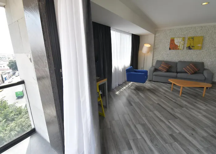 Hotel Perla Central